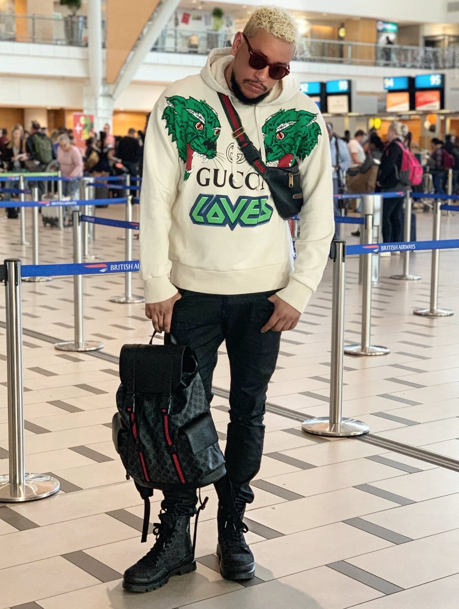 DMN4ever's tweet photo. on a point of order comrades, 
hit a like for AKA and retweet for Sizwe #AKAVsSizwe #SizweVsAKA #akanamali https://t.co/CFR8oyH1mw