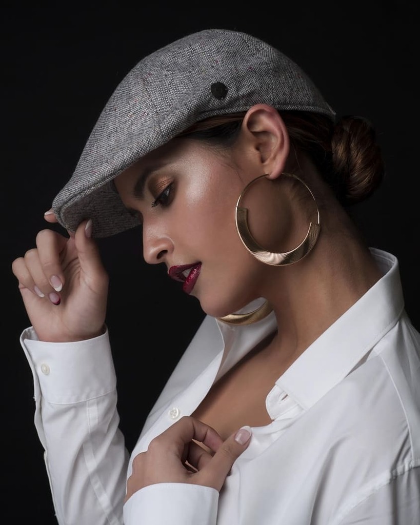 YDLFashNet's tweet image. Meet Camila Cardona, a very talendted and diverse model from germany. She is very pleasent person to work wiith.

ift.tt/31ZSGc3

#YDLFN #Glamour #Fashion #Modeling #Runway #FashionModel #InstaModel instagr.am/p/CATGN-9p3_A/