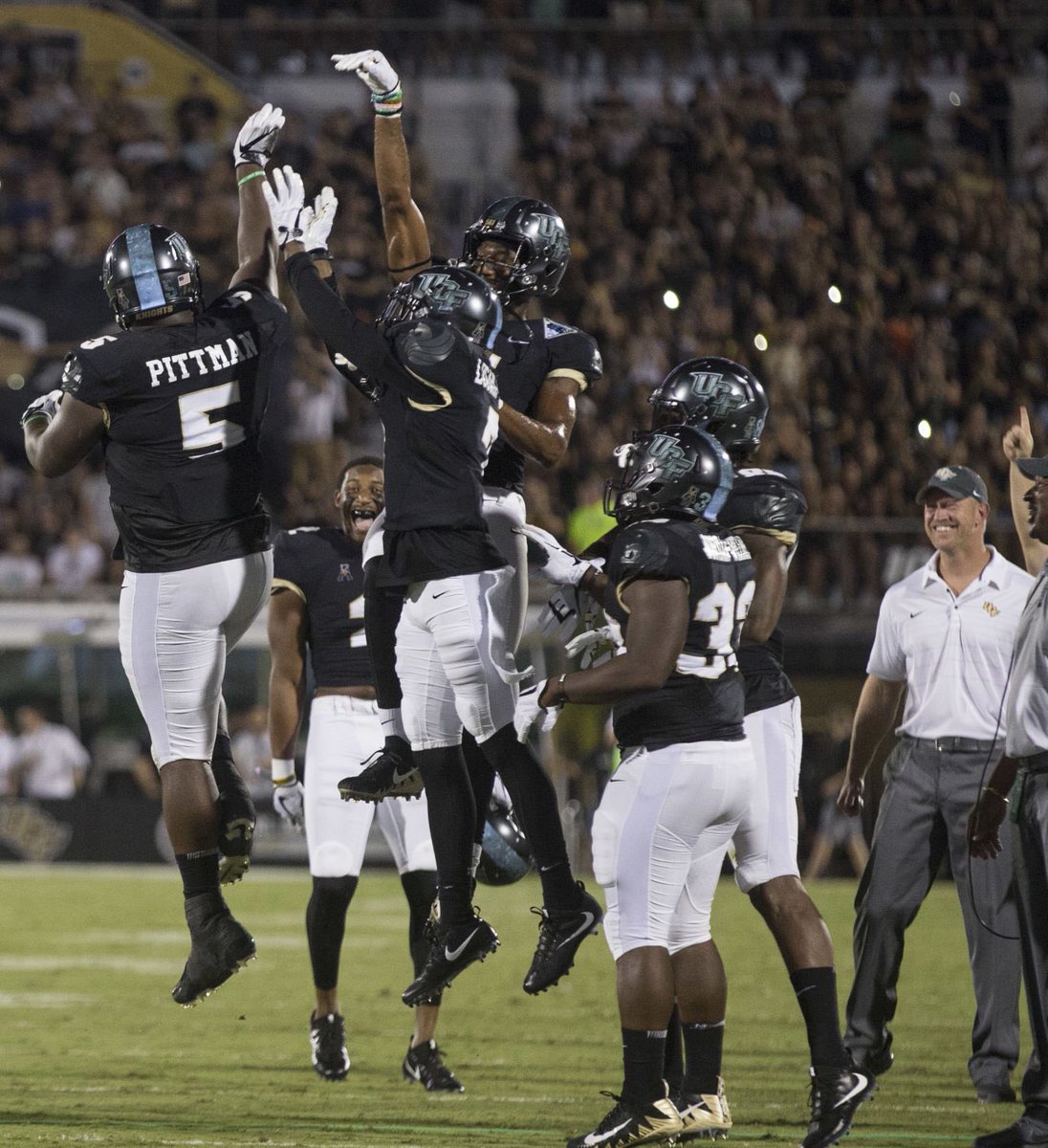 This is when I knew we wouldn’t be beat lol #GKCO⚔️ <a href="/UCF_Football/">UCF Football</a>