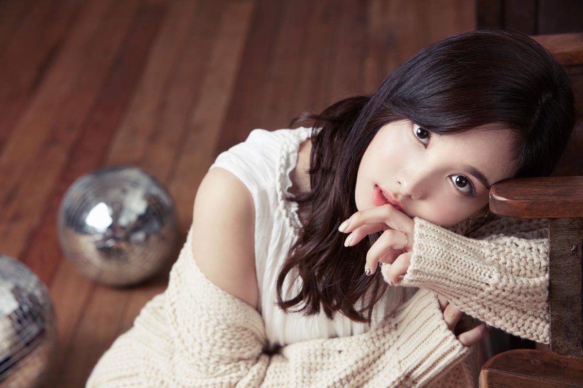 nayeon pics (@nayeonfilter) on Twitter photo 