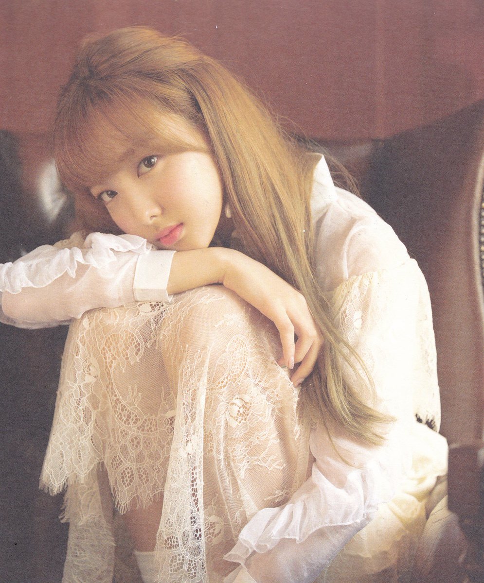 nayeon pics (@nayeonfilter) on Twitter photo 