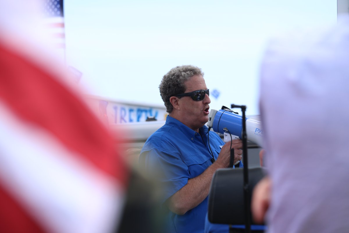 Caldwell_CA24's tweet photo. Rally in #LOMPOC

#LetAmericansWorkAgain https://t.co/8KNm95qy57
