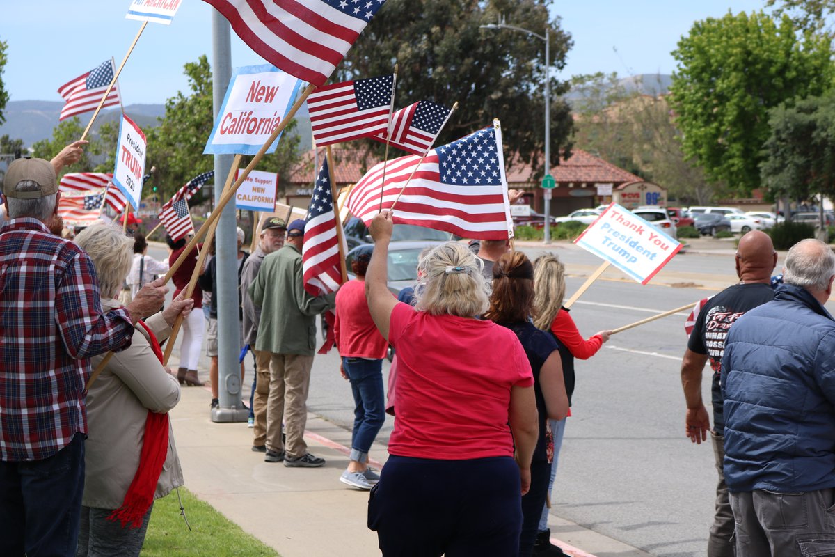 Caldwell_CA24's tweet photo. Rally in #LOMPOC

#LetAmericansWorkAgain https://t.co/8KNm95qy57