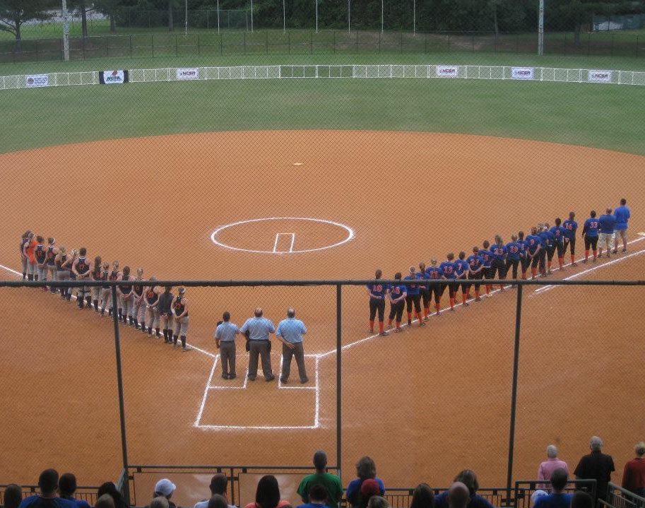 TheNCSA's tweet photo. NCSA World Series Championship Day Throwback, 2012: Florida claims their 2nd national championship, 8-7 over Illinois! 🥎🏆🐊
@UFClubSoftball 
#NCSAWorldSeries #throwback #NCSA https://t.co/lpaGc69rr6