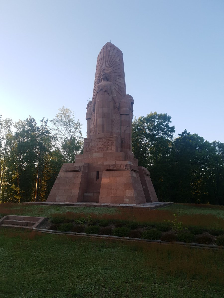 Slowkiy's tweet photo. La Nécropole nationale de La Fontenelle est un cimetière militaire français de la Première Guerre mondiale situé sur le territoire de la commune de Ban-de-Sapt dans le département des Vosges. https://t.co/vkTuRBHMmb