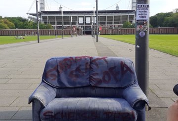 FC Koln protest against the restart of football in Germany “Stadium instead of sofa! Against ghost games!” #effzeh