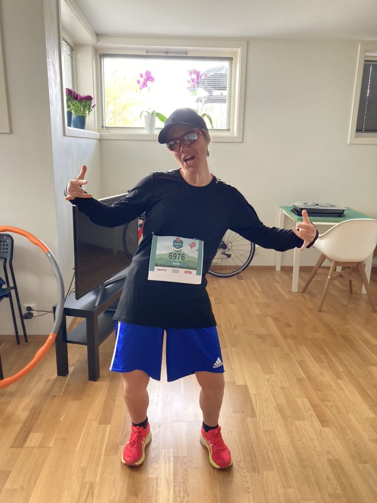 cille19's tweet photo. #GratulererMedDagen #17mai #17maimarathon #jordbærmila #danskerinorge https://t.co/yzfnc7VP4W