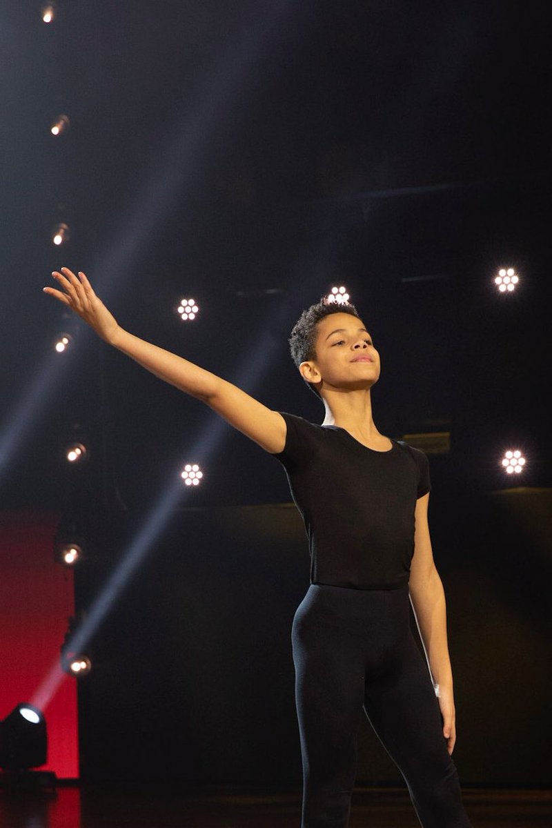 Check out the <a href="/WashInformer/">Washington Informer</a> preview of <a href="/NBCLilBigShots/">Little Big Shots</a> starring <a href="/CityDance/">CityDance</a> Conservatory Dancer Corbin Holloway! Little Big Shots airs tonight, May 17, at 7pm on NBC! #LittleBigShots #NBC #dance 

washingtoninformer.com/citydance-phen…