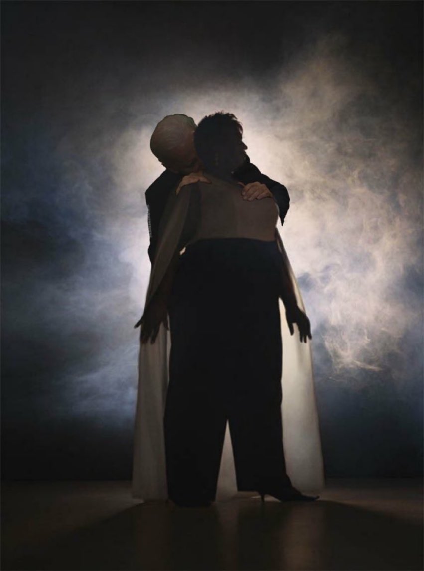 EYPfCZiVAAAGilO?format=jpg&name=medium