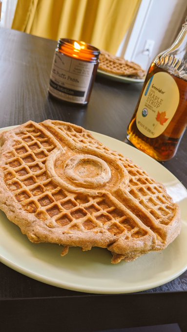 Watch Danielle DeNicola's leaked NSFW photo on TwXstars