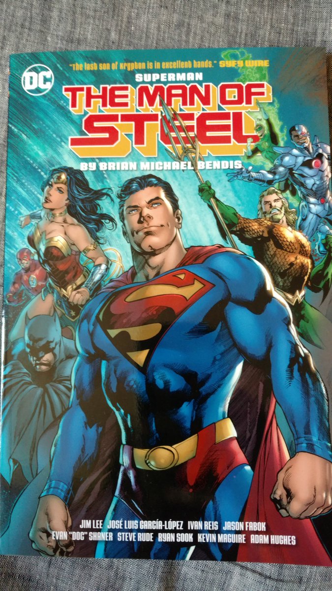 AshcanPress's tweet photo. #IsolationReading Bought it all in singles, decided I wanted to read it all at once after the first issue, then bought the trade because I'm crazy. Anyway, MAN OF STEEL by @BRIANMBENDIS and tons of artists is exactly what I wanted it to be. Supes being super. Loved it. https://t.co/hqC1BovSw5