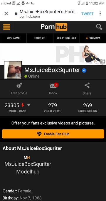 Follow me https://t.co/nBIZlanZR1