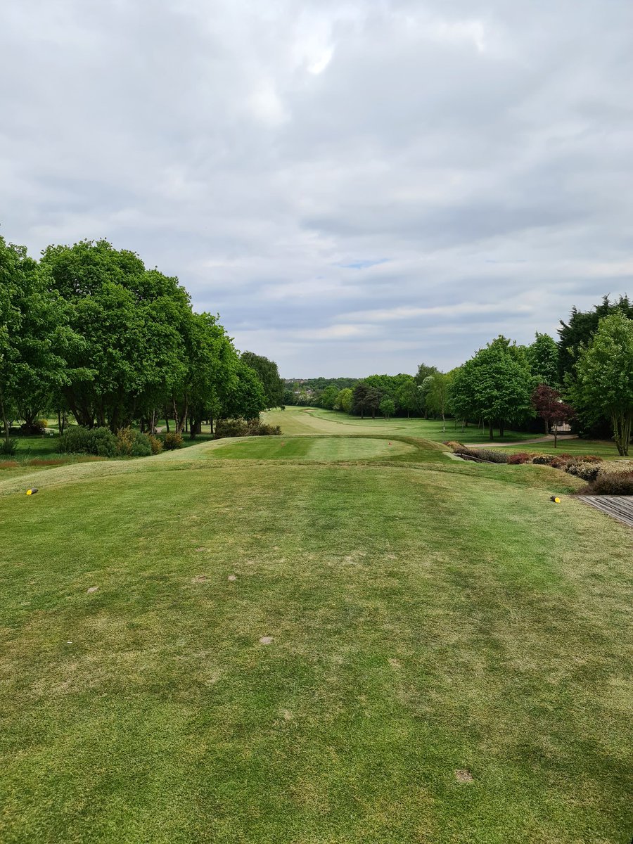Ben_Boot72's tweet photo. Back on the course today!
#socialdistancinggolf https://t.co/NuZSsH9sgX