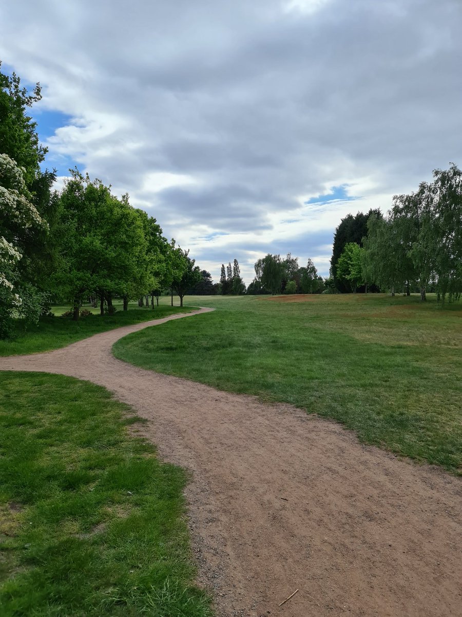 Ben_Boot72's tweet photo. Back on the course today!
#socialdistancinggolf https://t.co/NuZSsH9sgX