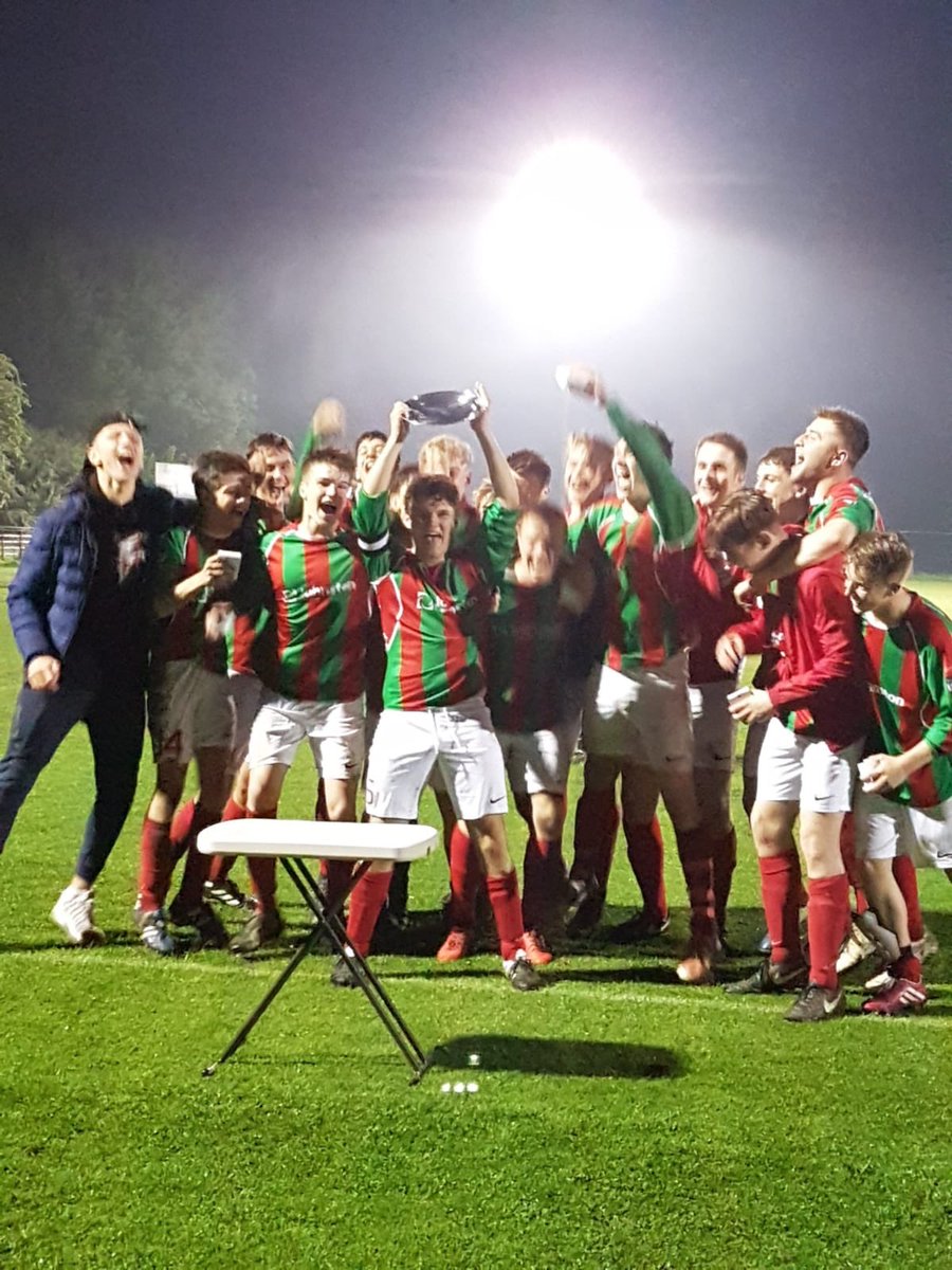 cemilodun27's tweet photo. One from the archives - Dorking Town TB @GavMorrison16 @RussellHarvey @torps_n https://t.co/4fHDqOxHNO