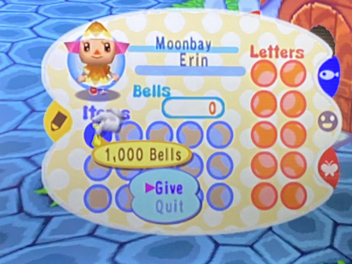 House loan number 1 is a whopping 19,800 bells but I (of course) only have 1,000. At least it’s more than I had when I showed up in New Horizons lol. Tom Nook’s solution is to have me work part time at his shop, so yay employment!