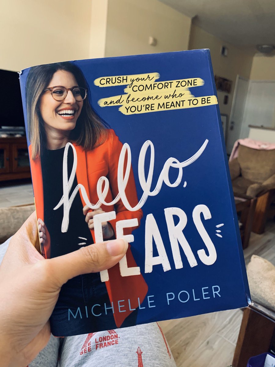 fasalazar12's tweet image. Disfrutando cada página de este excelente libro! Gracias Michelle! 💜 @HelloFears @michellepoler #hellofears