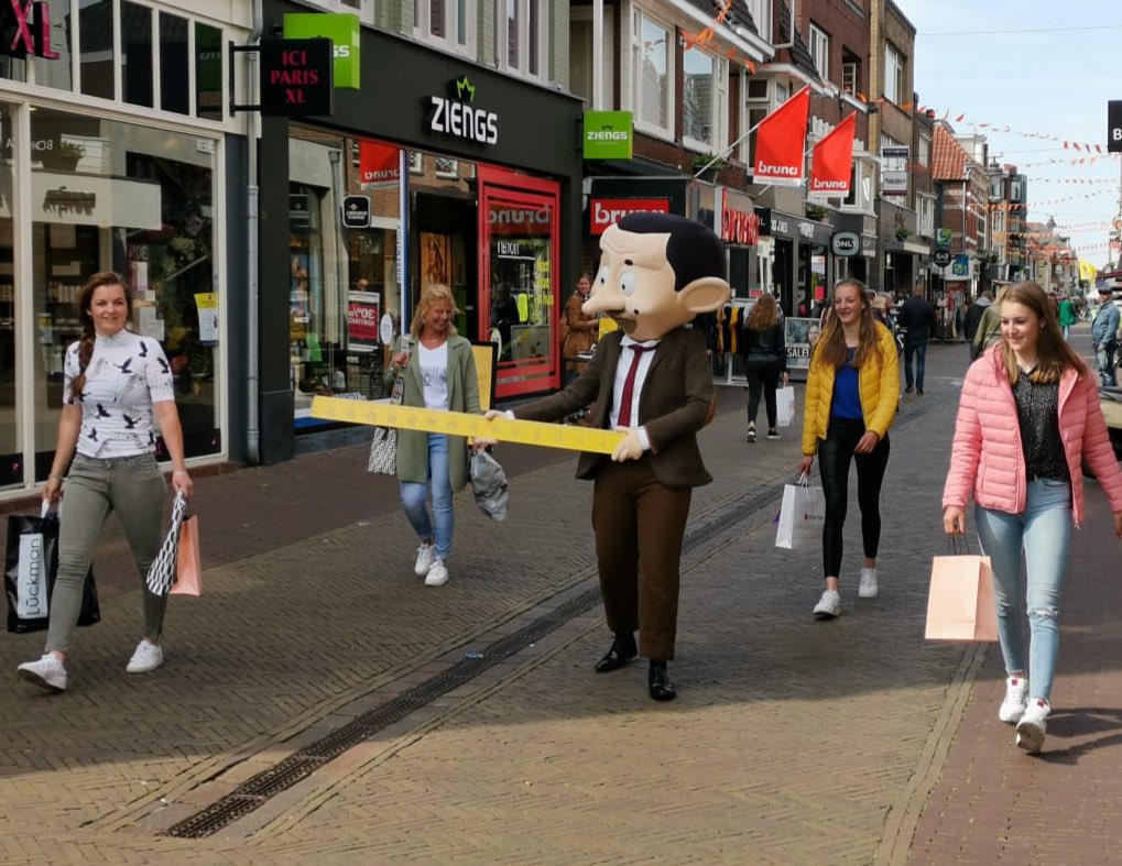 Line Up Events tweet media