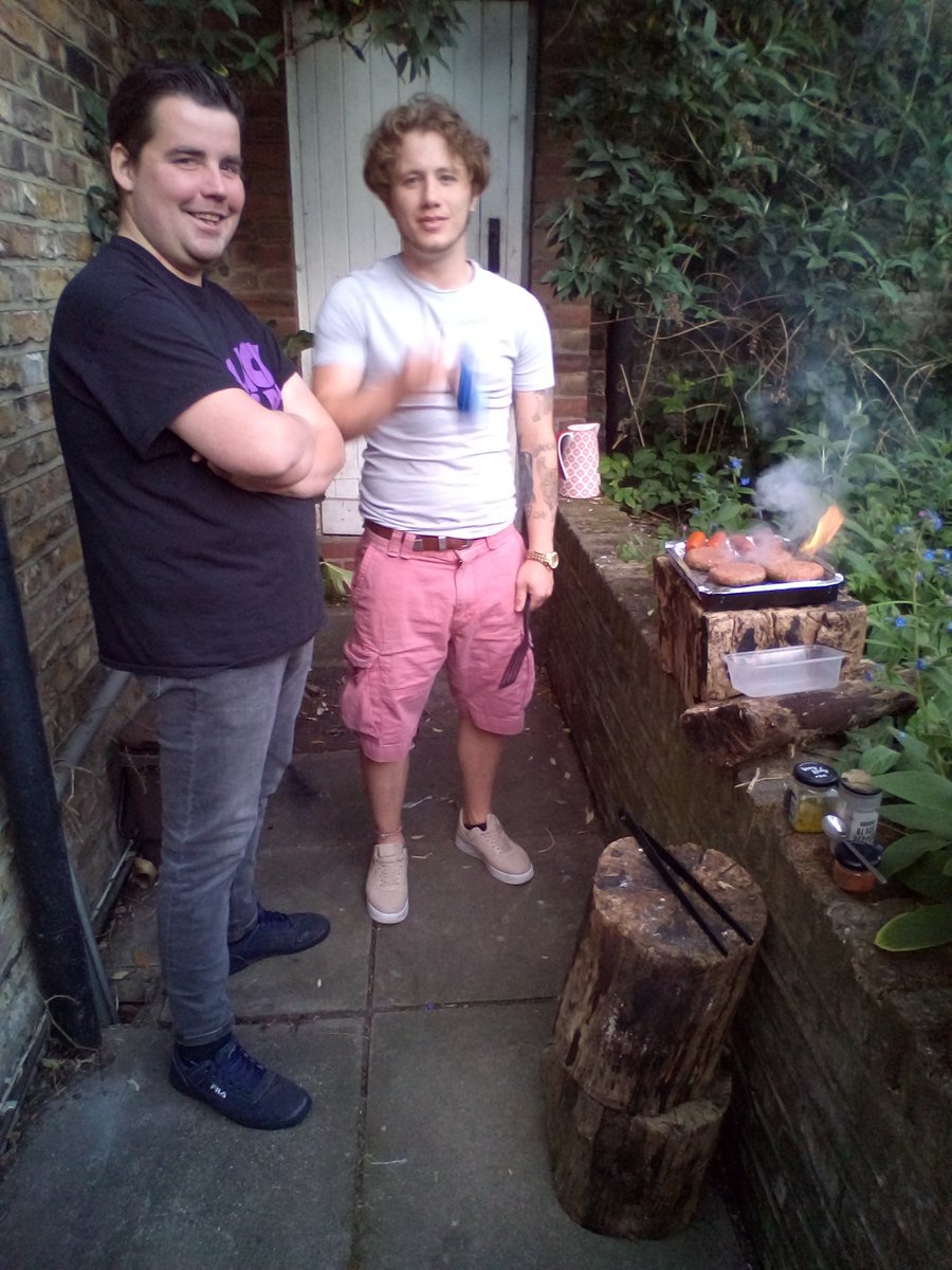 Street nature isolation bbq