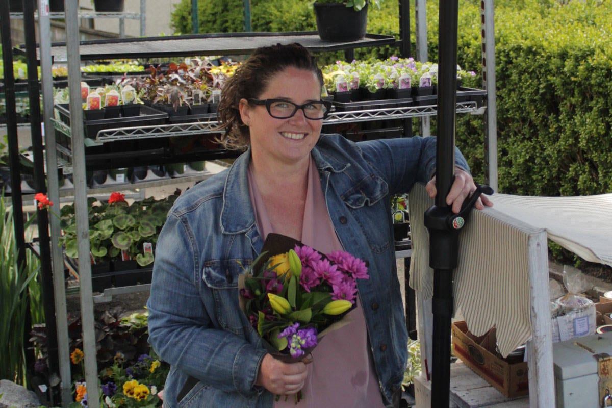 Saanich resident Colleen O’Farrell is fighting to have a bylaw banning farm stands changed so her flower cart can remain in operation. bit.ly/2X9odaC
