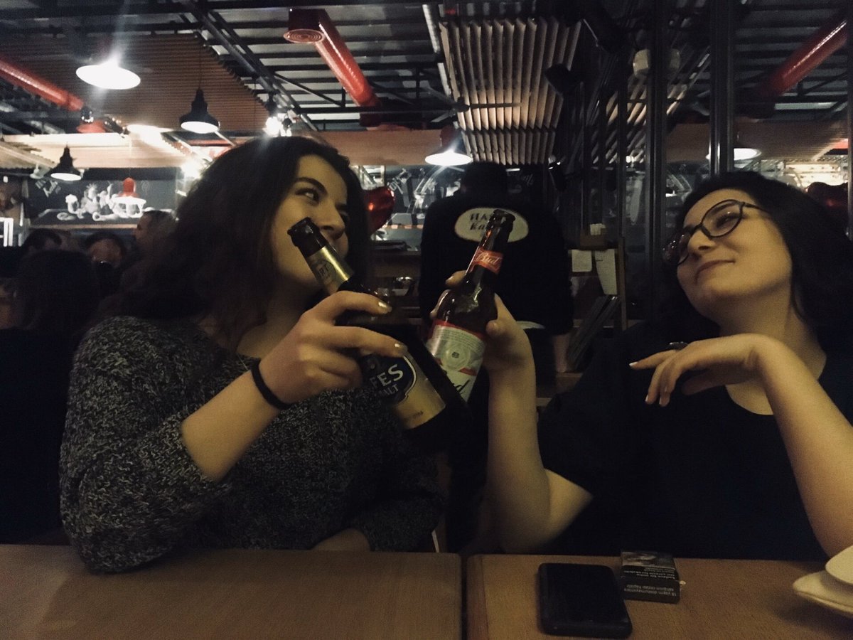ikiduzbiters's tweet photo. Bunların aşağıda kalmasına gönlüm razı olmuyor. Anacıının kuzusu, ciğerimin köşesi @sermestum bu sınavların bize sözü var 🍻💖 https://t.co/Zqy4MoAwrD