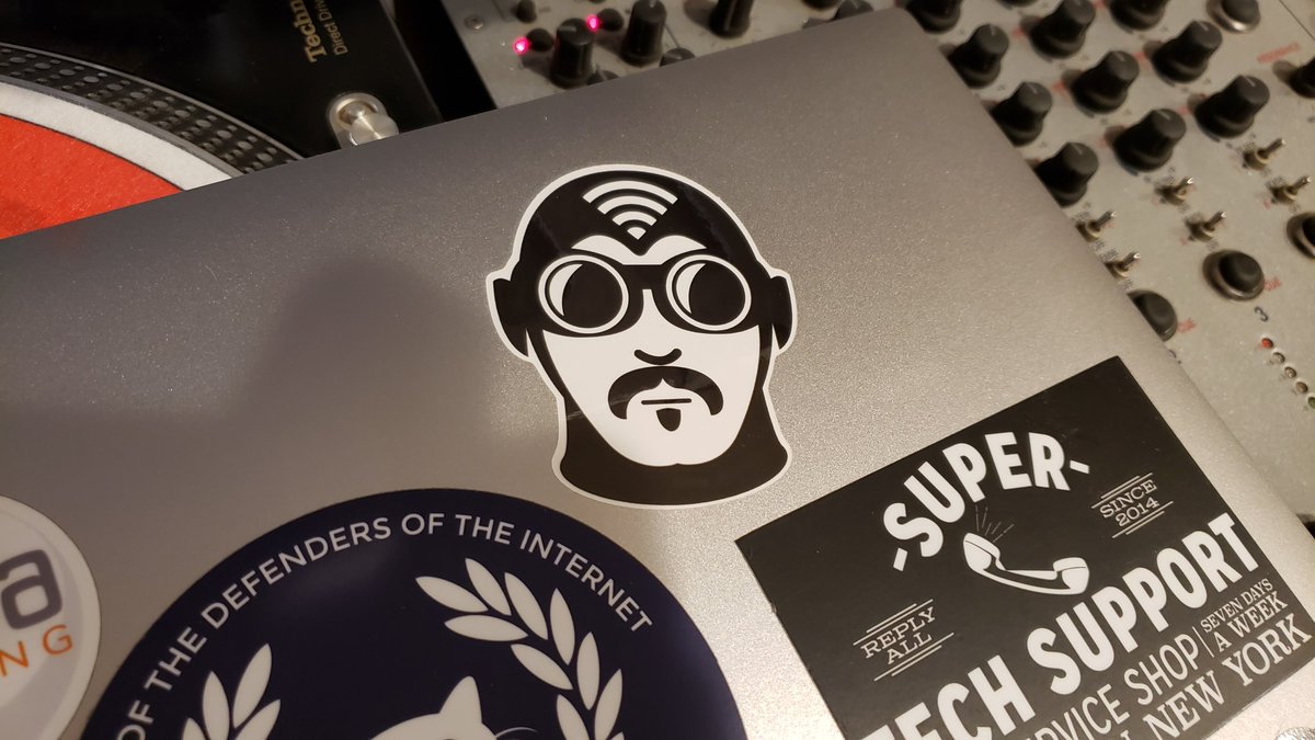 devongilchrist's tweet image. I am complete. @davepell