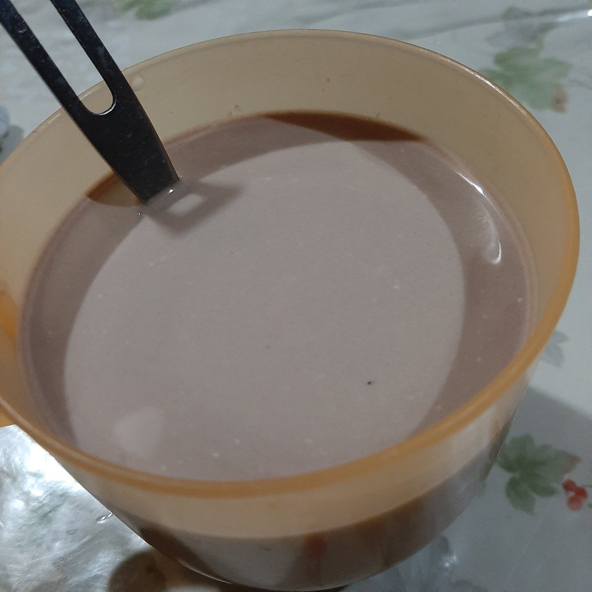 DAY #25 ㅡ 18/05 03:55 AMga napsu makan, yaudah susu coklat aja buat sahur(":