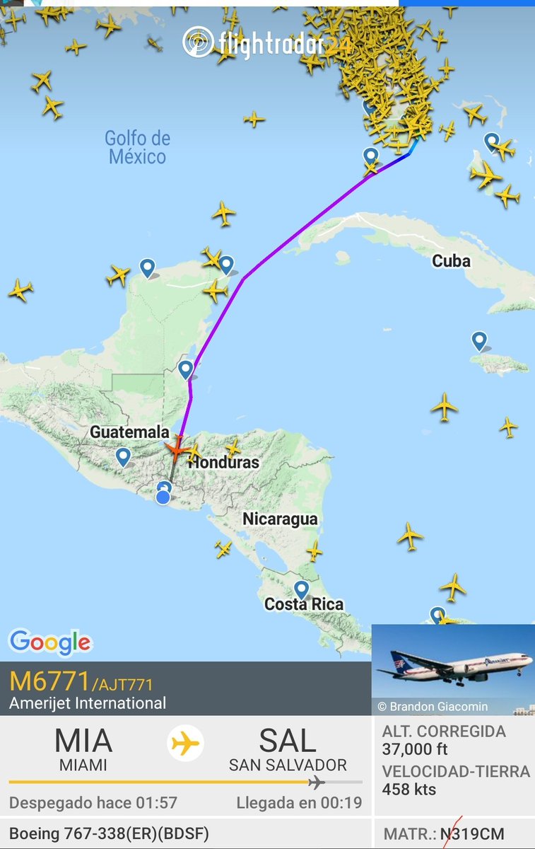 wmelendez19's tweet photo. Este vuelo viene de Miami, es de Amerijet International. https://t.co/cXEss4AqHa