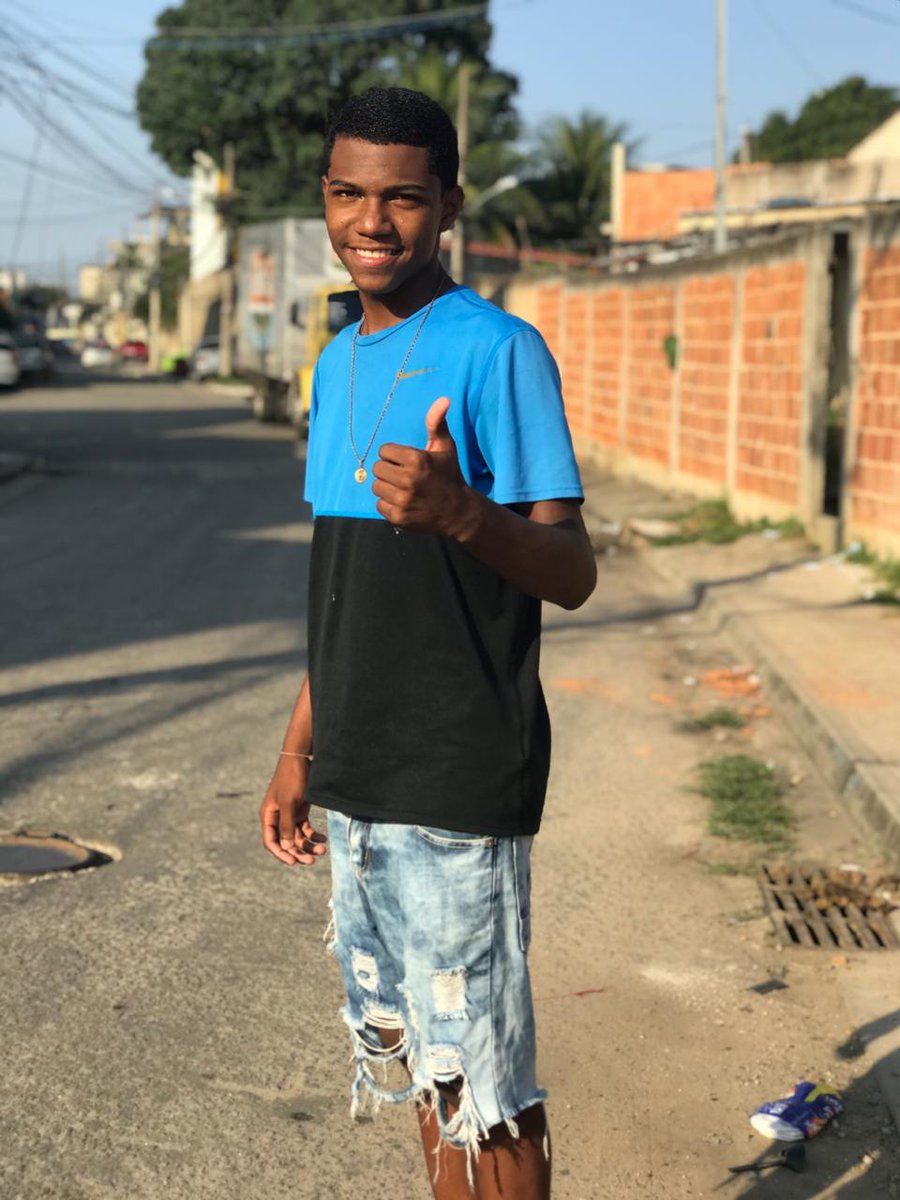 Pretinhoo09's tweet photo. 🤙 https://t.co/MMqvqOsN2B