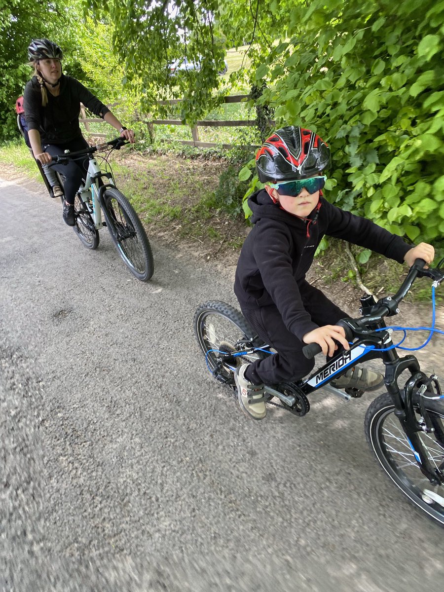 Leigh_Holmes1's tweet photo. Great day for a ride. Lovely to get out and into the local countryside. #styrrup #serlby #scrooby #ranskill ๐จโ๐ฉโ๐ฆโ๐ฆ๐ดโโ๏ธโค๏ธ https://t.co/K5AhBzRjWR