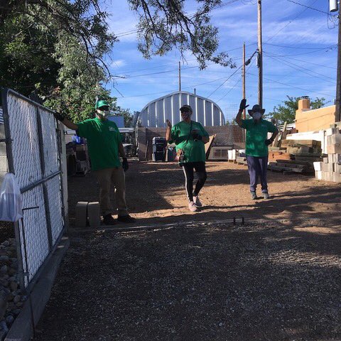 VictoryHillsNA's tweet photo. We’re grateful that the Neighborwoods planting day in Victory Hills happened this wkend (w/o volunteers bc of COVID19). Many thx to Tree NM and @PatDavisNM @cabq @ABQCityCouncil. #abq https://t.co/rwRVmObhGU