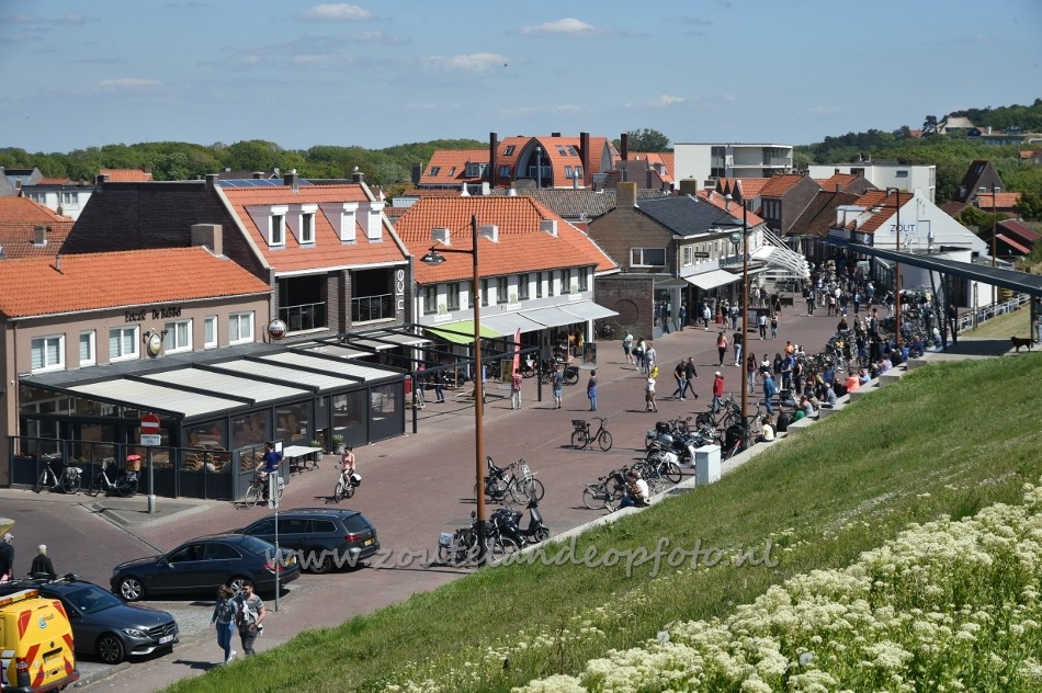 Er is en gaat steeds meer open om wat te eten af te halen op #Zoutelande daarom weer eens een update gemaakt.
Bekijk het bericht op mijn website -> tinyurl.com/r5su8sx