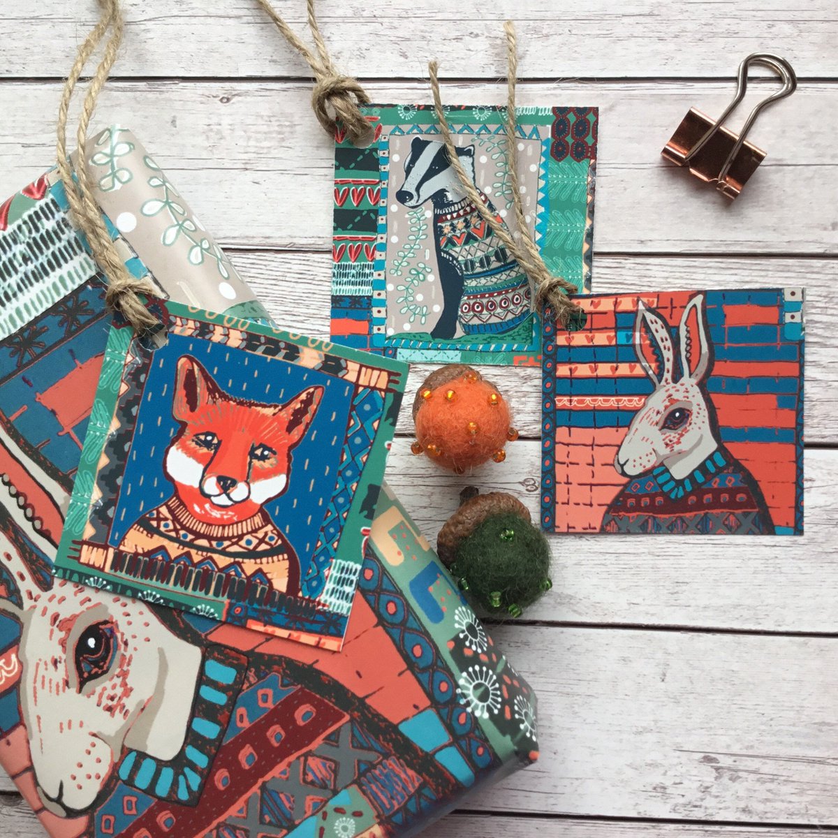 buck_lj's tweet photo. Gift Wrap Set - Unique Wrapping Paper- Animals in Jumpers - Wildlife Lover Gifts - Wrapping Paper Sheets - Holiday Gift Wrapping. https://t.co/Y6nGzT3wK2 #Slumbermonkey #Etsy #GiftWrapSet https://t.co/KeacIiisrZ