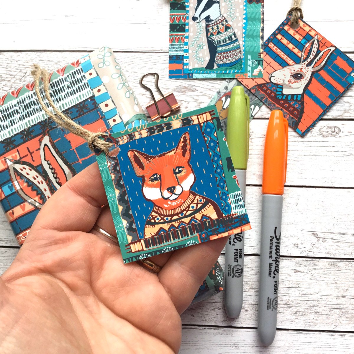 buck_lj's tweet photo. Gift Wrap Set - Unique Wrapping Paper- Animals in Jumpers - Wildlife Lover Gifts - Wrapping Paper Sheets - Holiday Gift Wrapping. https://t.co/Y6nGzT3wK2 #Slumbermonkey #Etsy #GiftWrapSet https://t.co/KeacIiisrZ