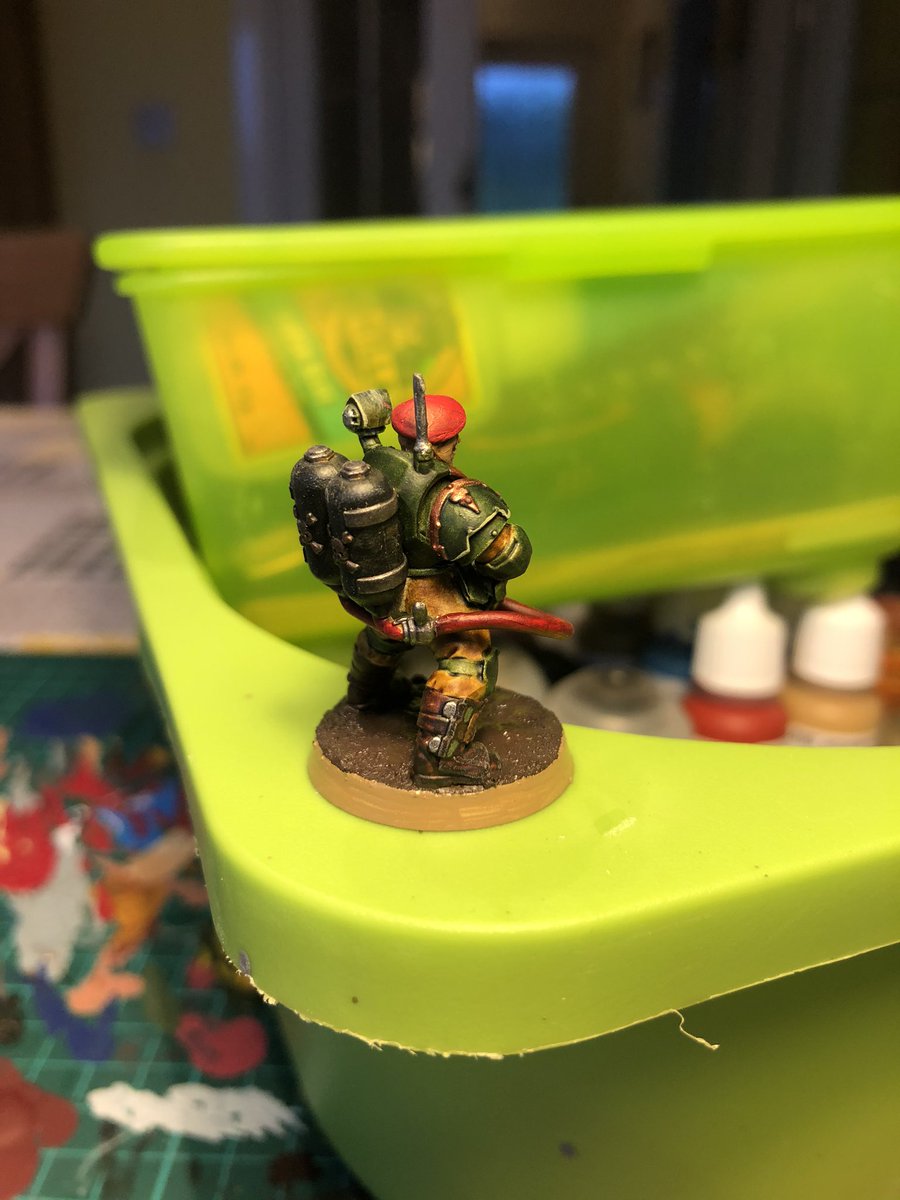WH_40K's tweet photo. Test model for my scions pretty much done with mostly contrast paints. Not 100% convinced, but pretty happy with result.
.
.
.
#astramilitarum #imperialguard #cadian #warhammer40k #wh40k #warhammerworld #warhammer40000 #tempestus #scions #contrastpaints https://t.co/GkQkIIwSGE