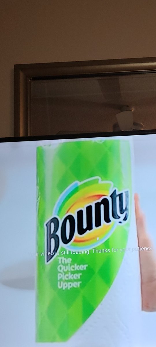 Memebizness's tweet photo. You can't even get through one commercial without my @ATt cable freezing!!! This is crazy!!! This is why I always go with @Xfinity!!! I am sooo disappointed with @ATT Service!!! This can't be life. EVERY MINUTE IT FREEZES WOW!!!! https://t.co/3ZCQk3h5G5