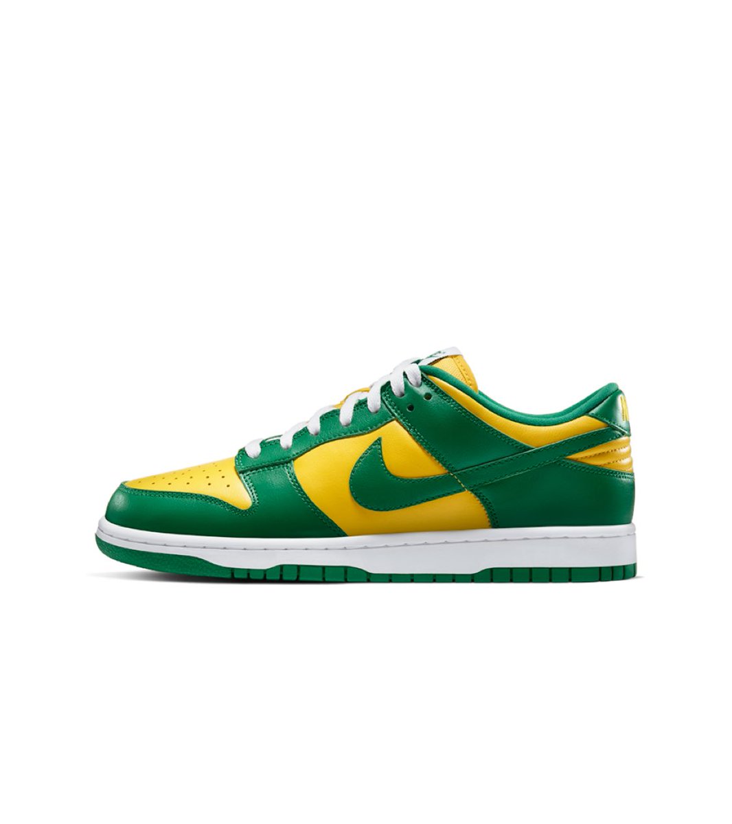 nike sneakrs twitter