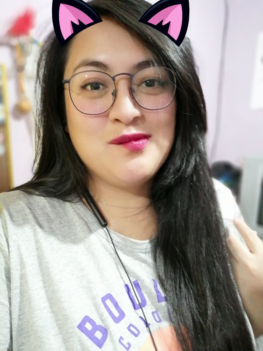 Cerezo0's tweet photo. Jajajajaja somos hartas señoras de 40 fans de #슈퍼주니어, empezando por mi y mis 28 años... Jajajajajajaja #TooManyBeautifulELFs https://t.co/KAOlYAGuzr