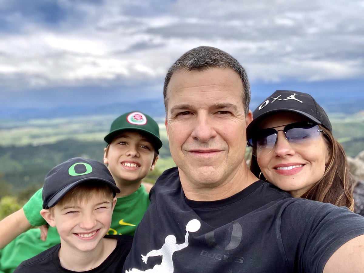 Mario Cristobal on Twitter: &quot;BLESSED! #GoDucks https://t.co/lJrN3F3Doj&quot; /  Twitter