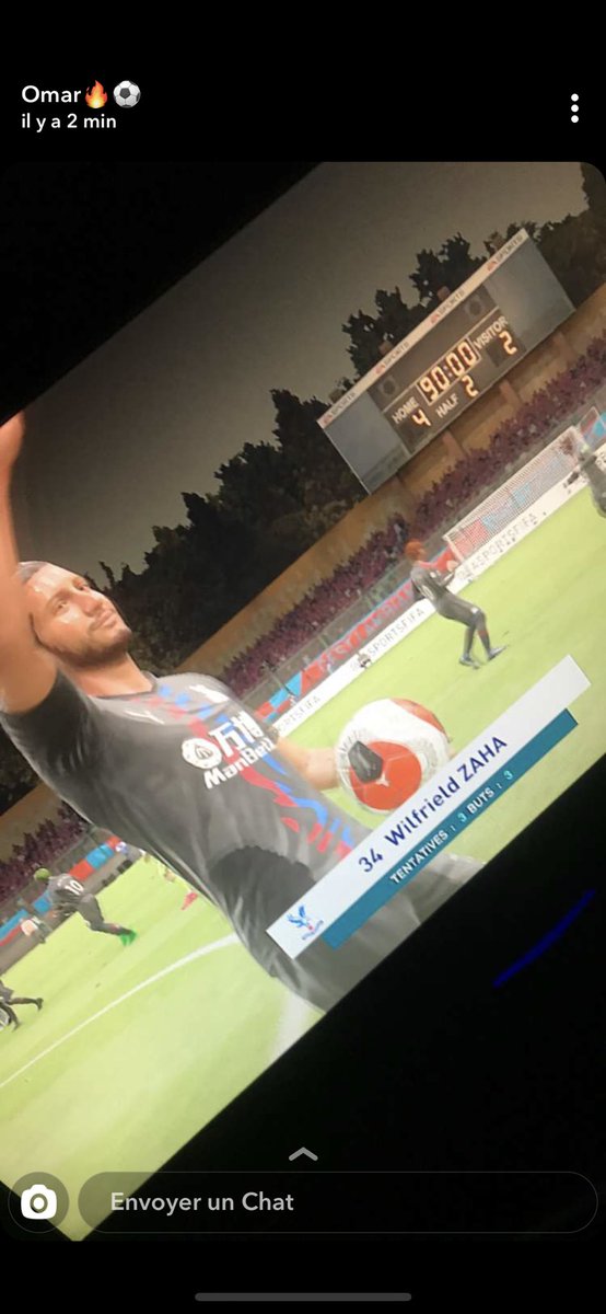 CLambiancee's tweet photo. Première victoire lors de la @premierleague                                   Triplé de Zaha et but de Ayew #SuperEagles https://t.co/goxZ8qsZ5H