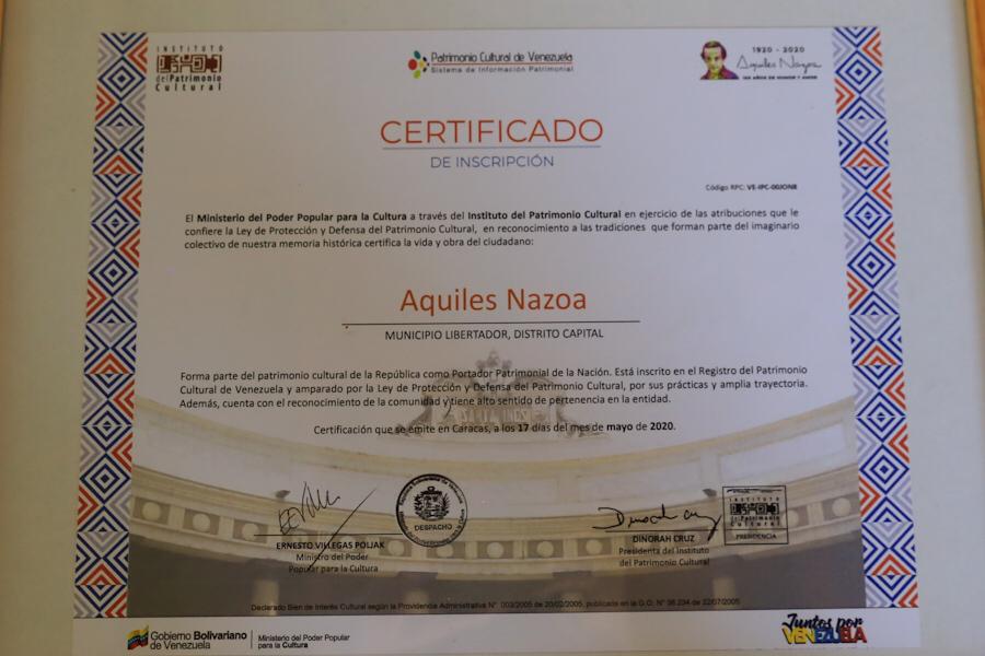 Entregamos con mucha alegría y orgullo a la familia Nazoa un reconocimiento universal para nuestro gran Aquiles, portador patrimonial de la cultura venezolana. Un ejemplo que debe llegar al hogar para que surjan miles de poetas en las escuelas, liceos y universidades.