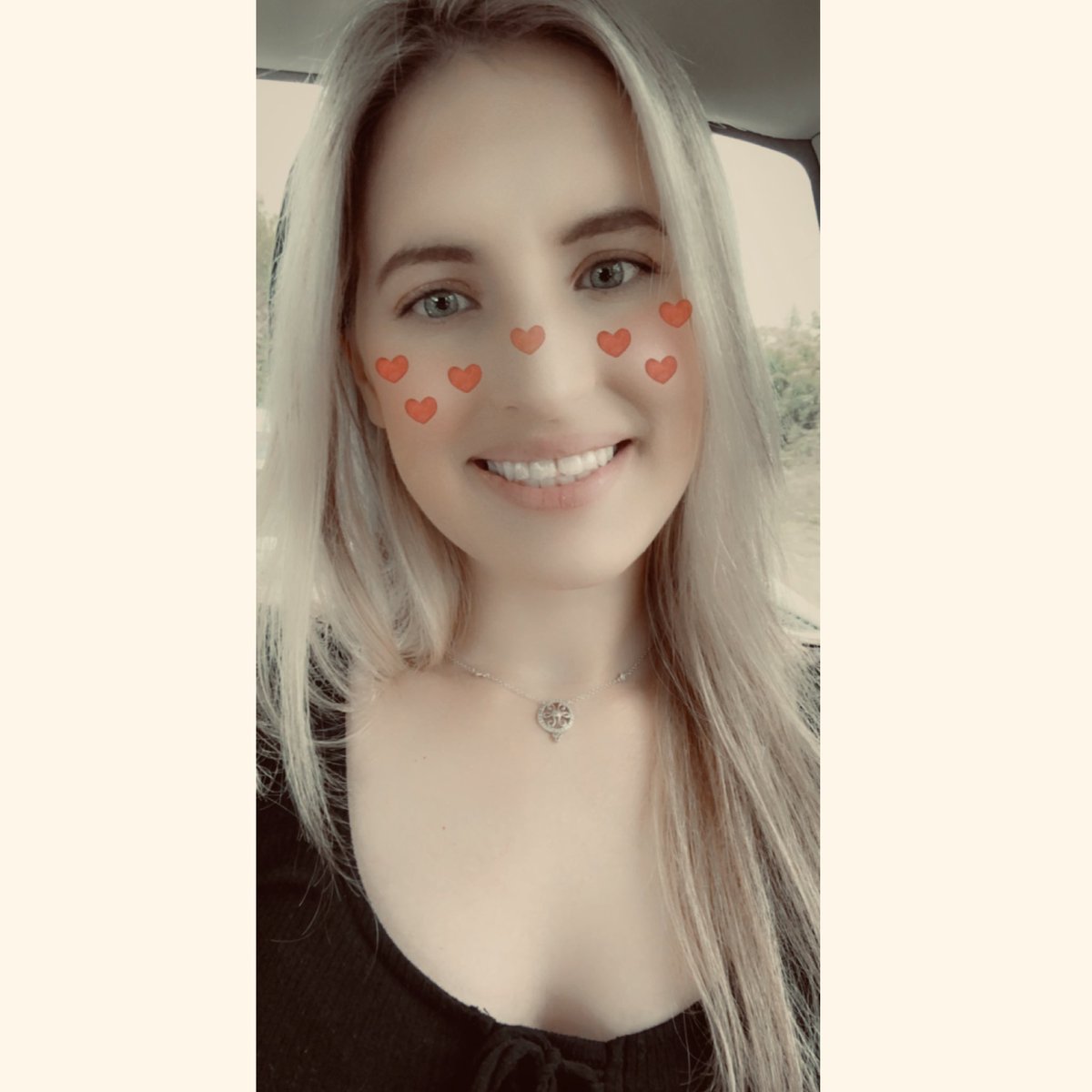 Snapchat filters can make me feel cute sometimes 🥴