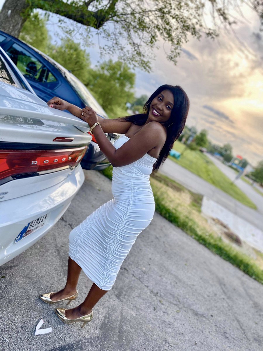 B_Myheart's tweet photo. Mamaโs back ๐ป๐๐ฅ๐คช
#melaninpoppin #mamaslay #hotgirlquarantine #somethingslight https://t.co/a9a57owYVI
