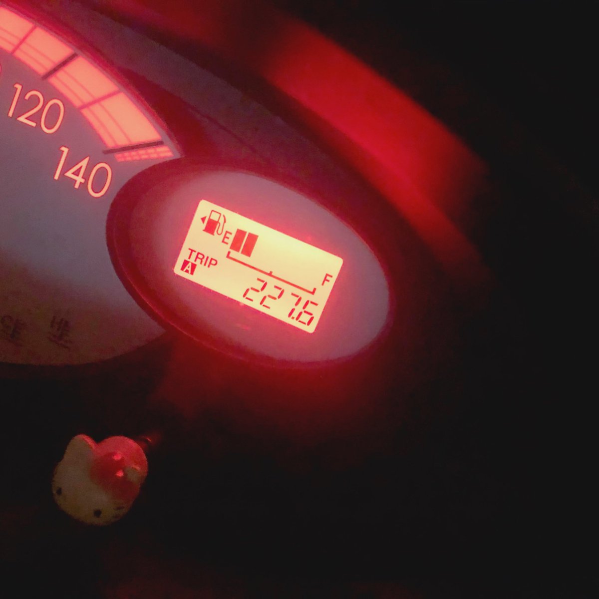ysmt_oknw's tweet photo. 1日で走った距離
227キロとかえぐすぎて笑う

約13時間ドライブした結果ｗｗｗ

途中途中でコンビニも寄りすぎな😂😂
1日で何回行くからよ｡笑

ずっとずっと我慢してたけど
やっと久しぶりに会えて騒ぎ倒して
まじ楽しすぎたわ〜😭😭💗

てことで そろそろ寝よ⸜( ˙▿˙ )⸝ https://t.co/LkdjmSL5th