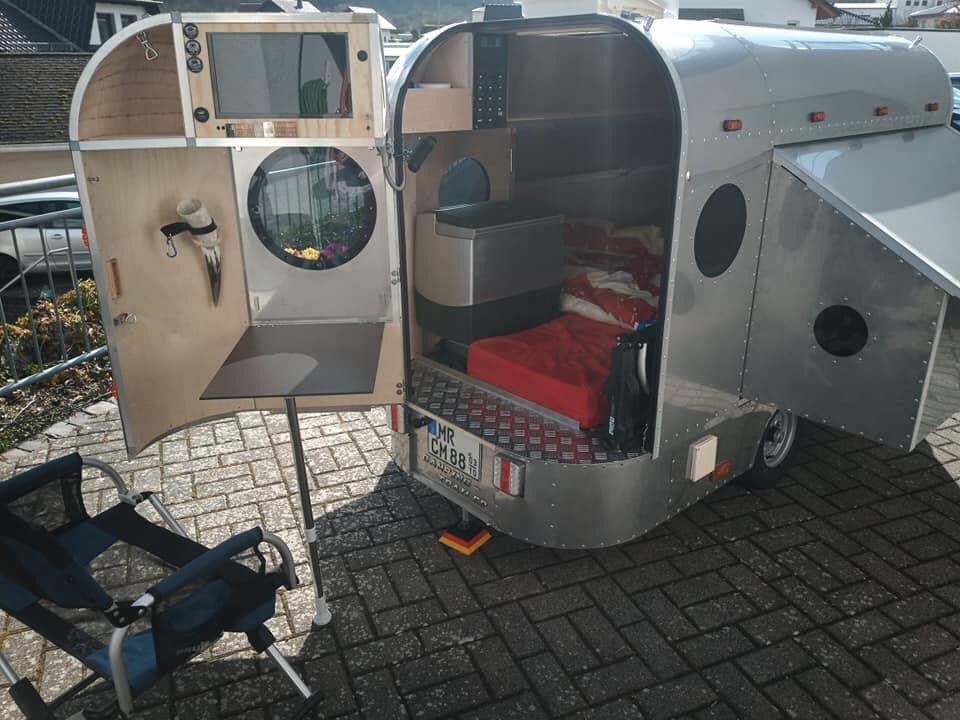 utmanwolf's tweet image. Si vous avez le choix d'être ici tout seul ou bien se connecter,que choisisez vous?🗺