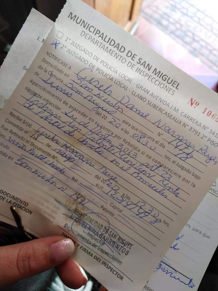 roxbafo's tweet image. Quiero denunciar a la @Muni_San_Miguel porque hoy cursó un parte a una persona por vender pastel de choclo en su casa.Le golpearon la puerta solo para multarla.Acaso no ven los problemas económicos en los que estamos?Despidos masivos, gentes sin ningún ingreso. Parece maldad pura