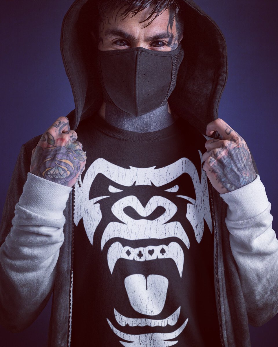 RaiserClothing's tweet photo. Are you a BEAST or the least? Order this BEAST t-shirt today and get free street cred. https://t.co/dyuOuYhoku #poker https://t.co/kglo7vgYDW
