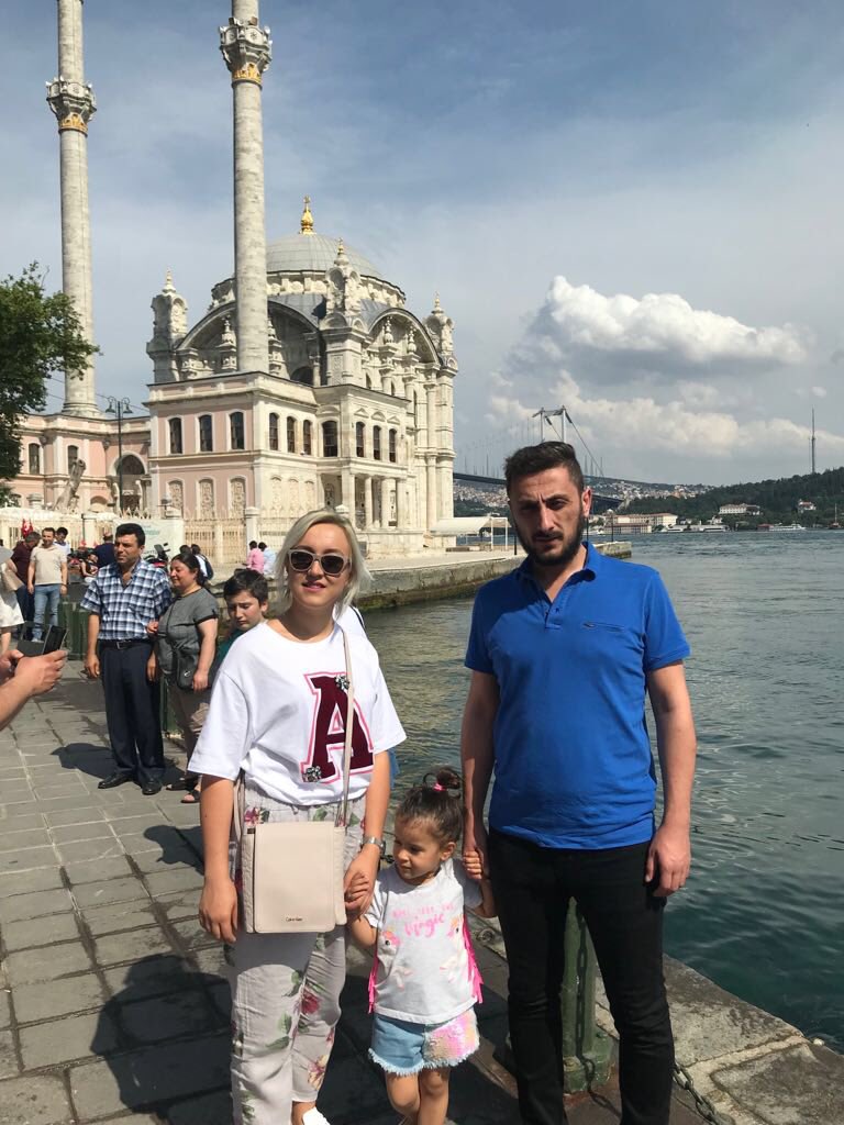 ahmetasmincekra's tweet photo. İyi Ki Doğdun Güzel,Akıllı Kızım,Ömrün Boyunca İyi İnsanlar İle Karşılaş Ve Hep Mutlu Ol...Rabbim Benim Ömrümden Sana Versin,Bahtını,Kaderini,Talihini Güzel Ve Nasipli Kılsın İnşallah...
#AdaSu
#AdaSuDoğumGünü
#AdaSu5Yaşında
#AdaSuİncekara https://t.co/blrgSwYM83