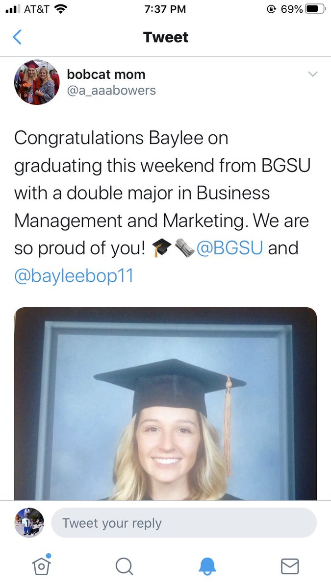 bayleebop11's tweet photo. There are two types of parents https://t.co/LlQJiq2rfF