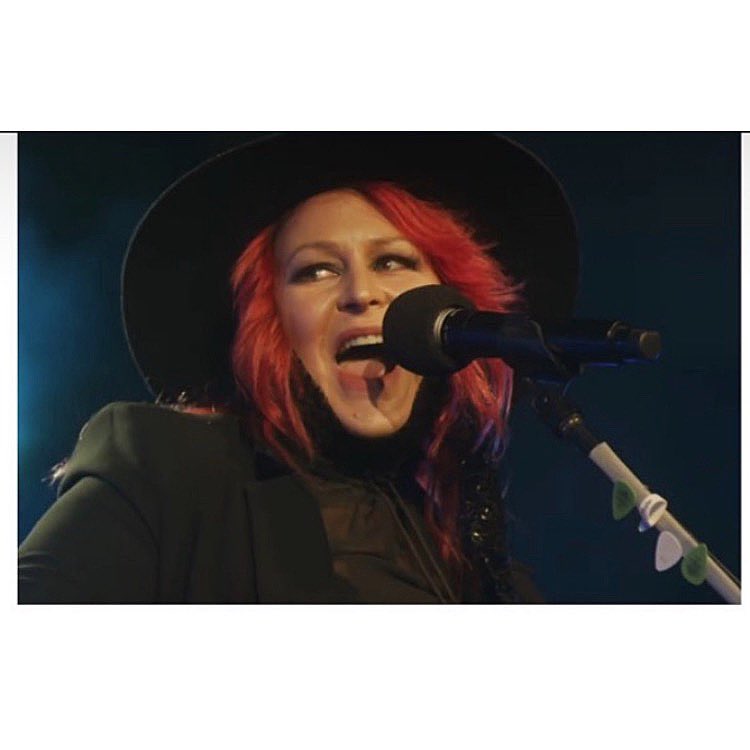 dallasfrasca's tweet photo. Pretty chuffed to get back on stage last night 👊🏻🌟A million thanks to everyone who tuned in and to @DeliveredLive &amp; @rechargevic for having us on board 💕 Big Love 💕 https://t.co/QZi00q8uIf